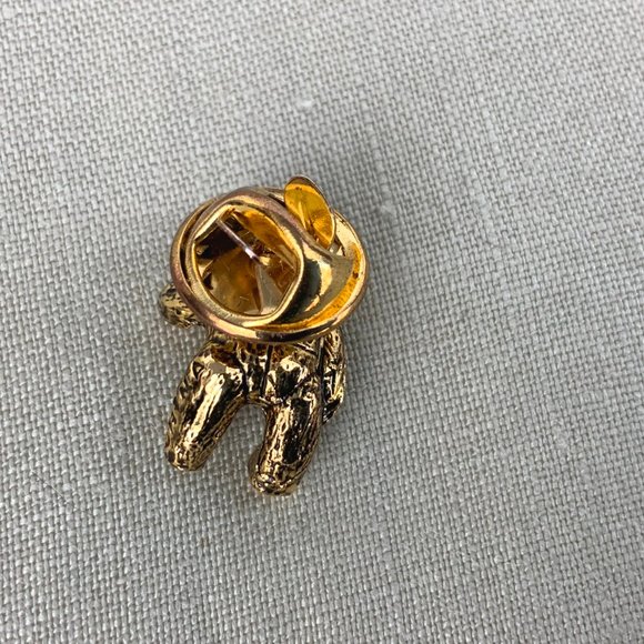 Vintage Red Enamel Heart Teddy Bear Gold Tone Small Pin - Picture 4 of 12